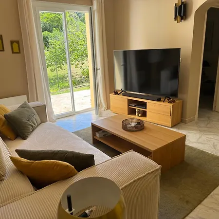 Apartament Coup De Coeur 4 Personnes Parking Prive 10mn Ajaccio Alata
